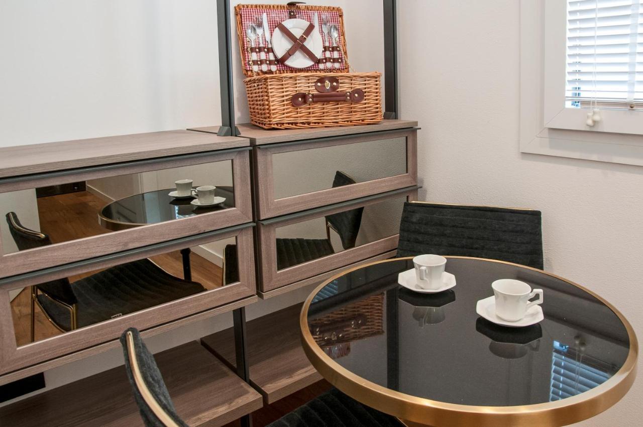 Ca' Squero911 Luxury Rooms Чезенатико Екстериор снимка